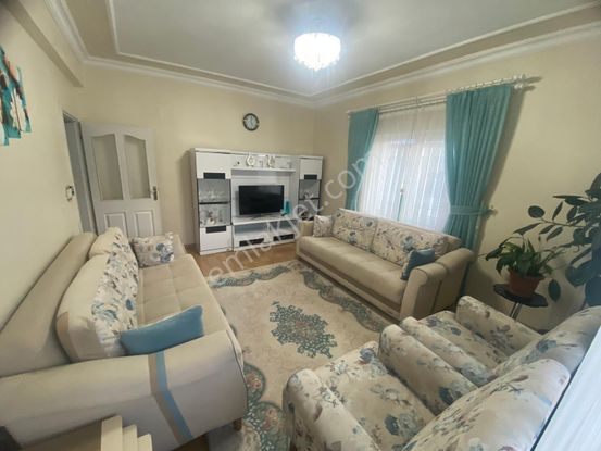 Sahibinden 3+1 Kullanışlı Geniş Ara Kat.