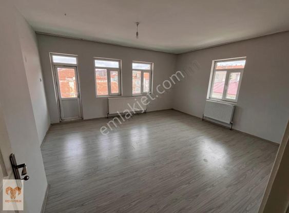 Koç Group =^= Emniyet Civarı 2+1 Daire