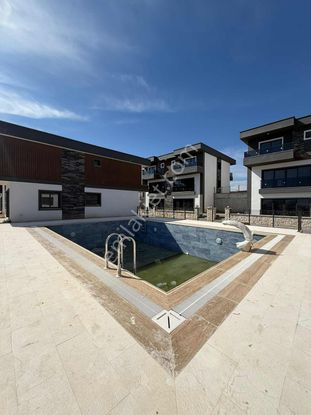 Silifke Susanoglu Atakent De Lüks Havuzlu Villa