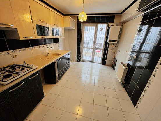 Atapark Ta Orta Kat Genıs M2 Masrafsız Asansörlü 3+1 Satılık !!