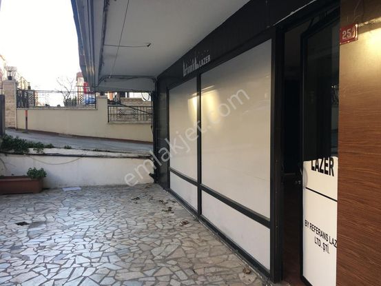 Bakırköy Zuhuratbaba Da Yüce Tarla Caddesi 30m2 Alt Kat 30m2