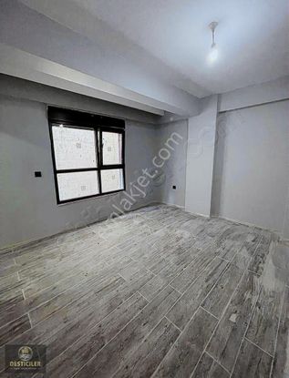 Pt- Kurtuluş Mahallesi Adliye Yani Satılık Lüks 2+0 Daire