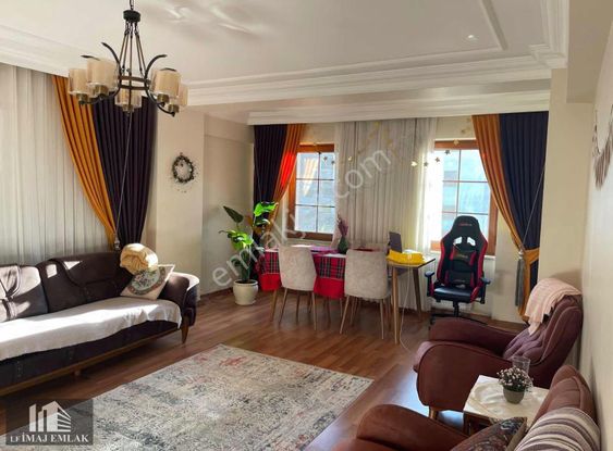 Ümraniye Tantavi De 5+2 200 M2 Net Geniş Odalı Bakımlı Dubleks