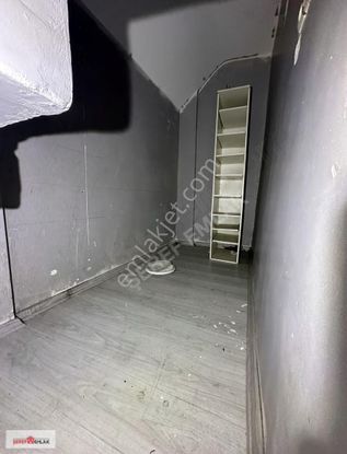 Gaziosmanpaşa'da Kiralık Ters Dubleks 3+1 Daire