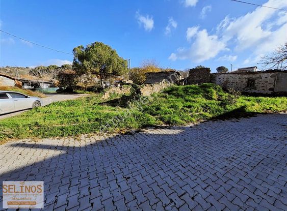 Dikili Yenice Köyünde İmarlı Arsa