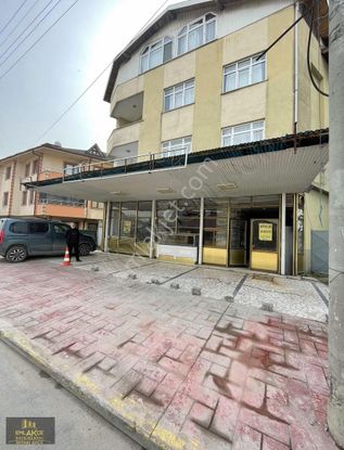 Emlakçe G Y M'den Kiralık Dükkan