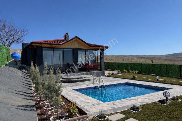 Doğa İçinde Özel Havuzlu Müstakil Villa