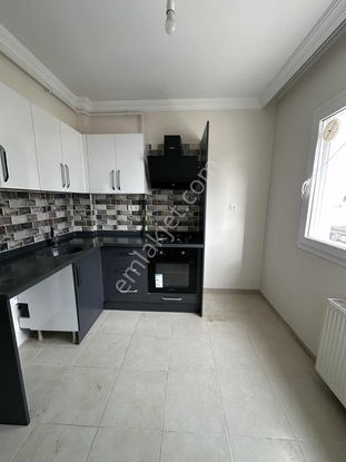 Osmangazide 2+1 Doğalgazlı Ankastreli Cam Balkonlu Daire