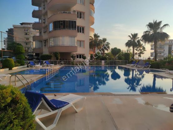 Просторная Квартира 2+1 С Большим Застекленным Утепленным Балконом