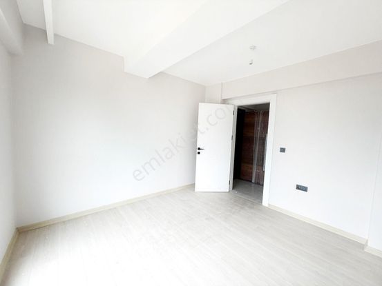 Nilüfer Yolçatı'da Kiralık 1+1 Daire (ara Kat, 50m²)