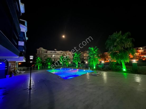 Havuzlu Site 3+1 Dubleks Denize Yakın