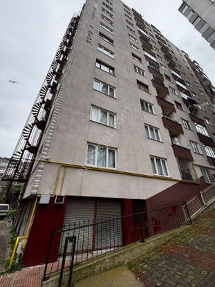 Akçaabat'ta Satılık 3+1 Daire - 100m² - Deha Emlak