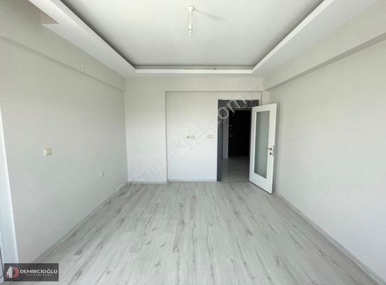 Papatya Caddesinde 175m2 Lüks Kiralık Daire