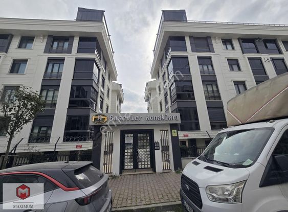 Bahçelievler Mahallesinde Yeni Sitede Giriş Kat 2+1 60 M2 Net