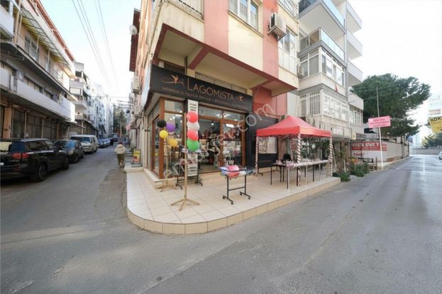 İzmır Karabağlar Basın Sıtesı’nde Satılık Dükkan!