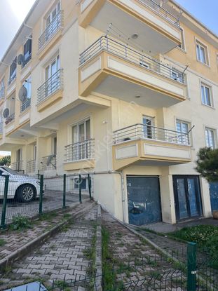 Sincan Tandoğan Kat Görünümlü Giriş Kat Satılık 3+1 Daire+depo