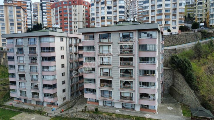 Trabzon Çukurçayır'da Satılık 3+1 Daire