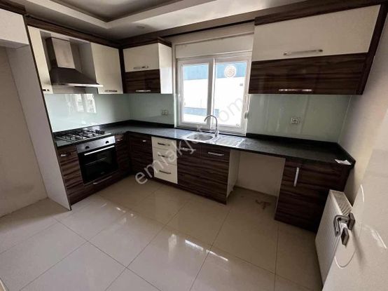 Hurmada Site İçinde Doğalgazlı Ayrı Mutfaklı 3+1 Dubleks Daire