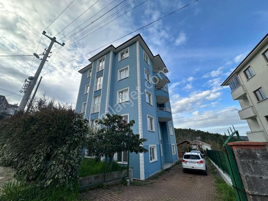 Bilgin Emlaktan Merkezi Konumda 2+1 Geniş Kullanışlı Daire