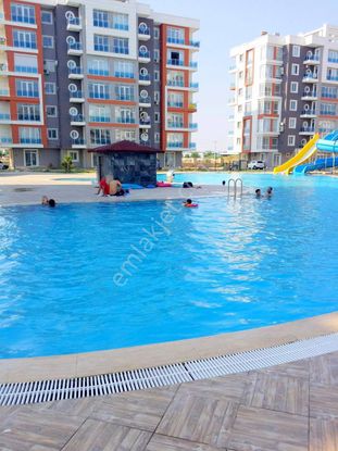 Göksu'da Havuzlu Aquaparklı Site İçerisinde 2+1