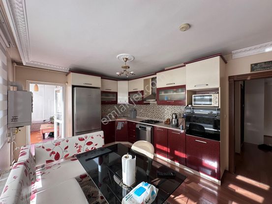 Şehit Nursil Bektaşoğlu S. Asansörlü 5+1 Ful Yapı Dubleks Daire