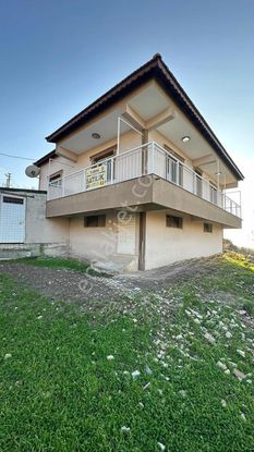 Güzelbahçe Payamlı'da Bahçeli Müstakil Ev