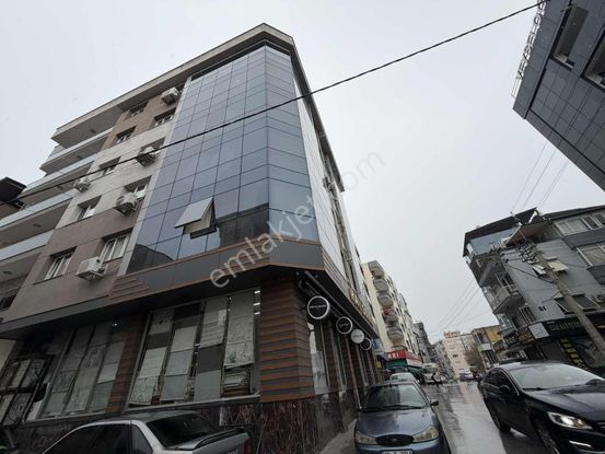 Özmert Ten Gülyaka 2+1 90 M2 Net Cadde Üstü Satılık Daire