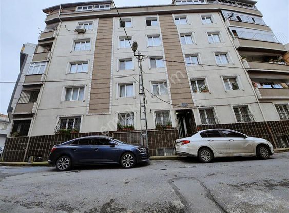 Eyüpsultan, Silahtarağ'da Balkonlu Net 115 M2 Satılık 3+1 Daire