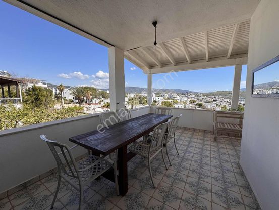 Müstakil İki Ev 3+1 Ve 1+0