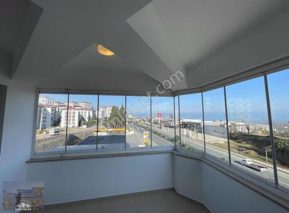 Yıldızlı'da Deniz Manzaralı, Lüks 3+1 Daire