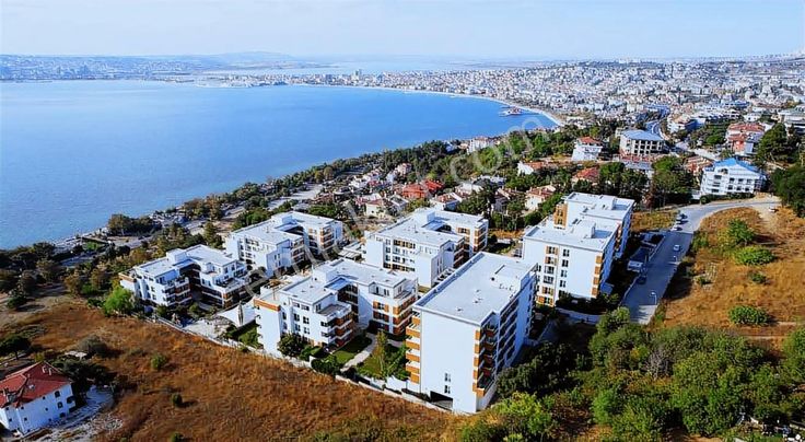 Yenimoda Evlerinde Deniz Manzaralı Satılık 2+1 Daire