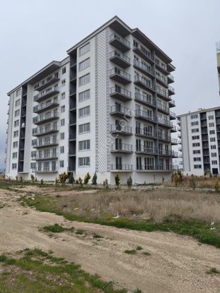 Afyon Susuzda Satılık 3+1 Daire