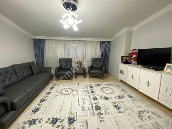 Valleyden Reşadiye Mahallesinde Teraslı 2+1 Satılık Daire!