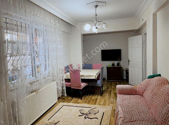 Bağcılar Kemalpaşa Da Satılık 2+1 Daire