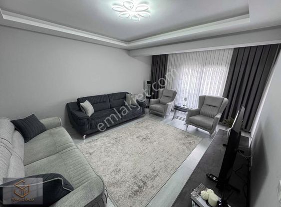 Menemen Uğur Mumcu'da Satılık 2+1 Dublex Daire