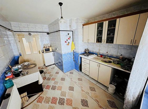 Derman'dan*3.kat*köşebaşı*kök Tapu*mantolamalı