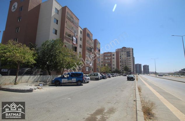 Abdülkadir Yüksel Devlet Hastanesi Karşısında Satılık (1+1)daire