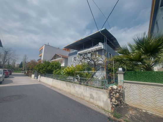 Geniş Bahçeli 2+1 Kiralık Daire