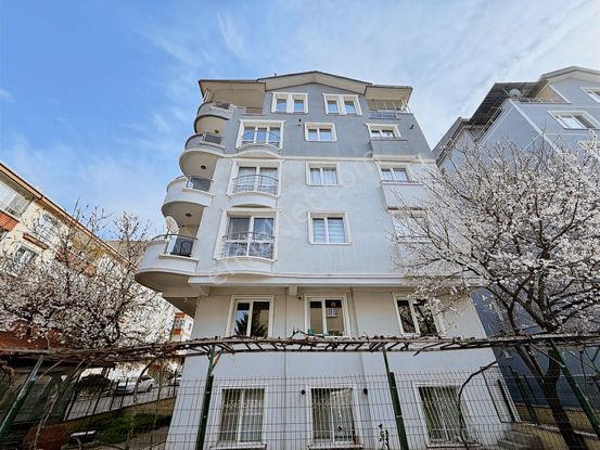 İstasyon Mahallesi'nde 4+1 220 M2 Satılık Dubleks