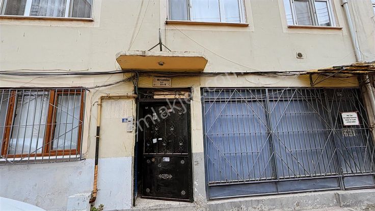 İzmit Çarsıda Satılık Kupon 2+1 Daire