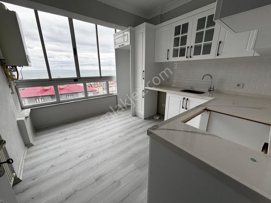 Deha Emlaktan Ortamahallede Kiralık 2+1 Daire