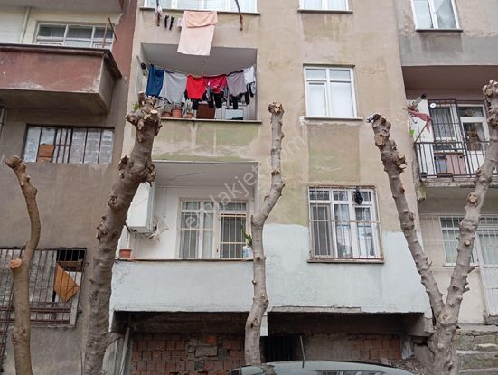 Emlak Şeko Da Satılık Daire Esenler