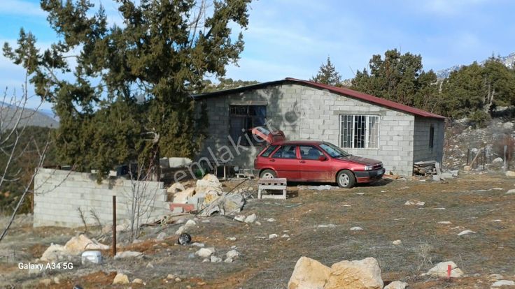 Seydikemer Seki Mh. İçinde Ev Olan Satılık Tarla