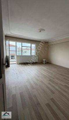 Ege Mahallesi Süper Mevkii'de Kiralık Geniş Daire