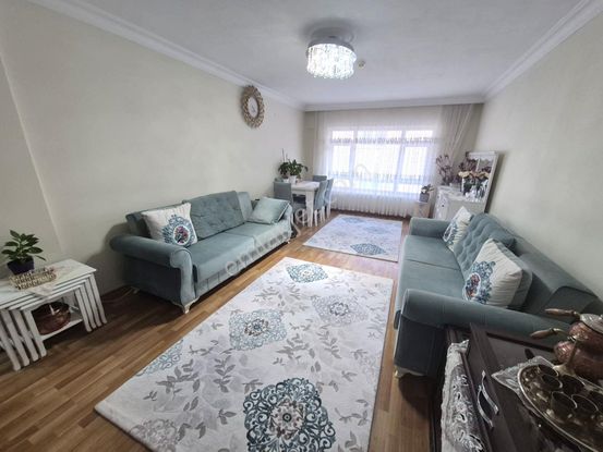 ꧁▇yılmaz'dan▇꧂ Cadde Okul Dibi Geniş Daire Arayanlara 3+1 Daire!