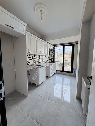 Acil Avcılar Tahtakale Satılık 3+1 Arakat