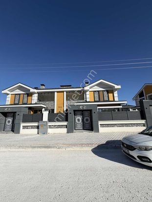 Buhara Mahallesinde Site İçi Satılık Ultralüks Villa