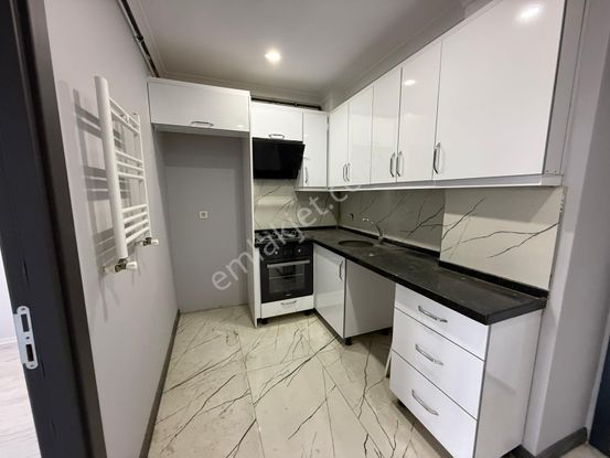 Habipler'de Satılık 2+1 Yüksek Camlı Sıfır Yeni Bina