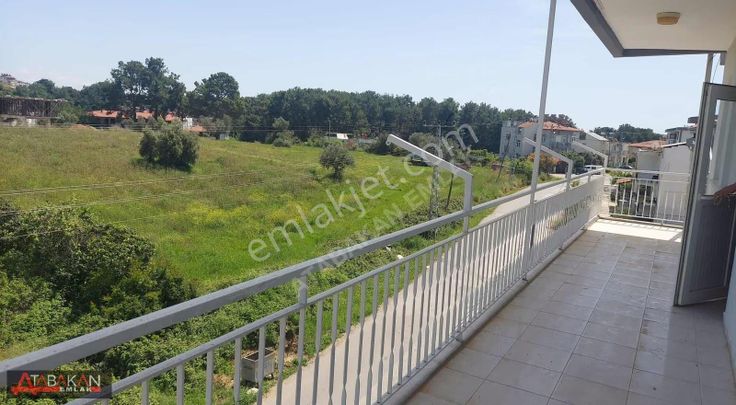 Hatıplar Bölgesinde 3+1 Kiralık Daire