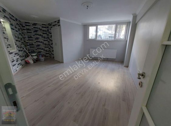 Deva'dan İskeleye Yakın Nezih Muhitte Yokuşsuz Bakımlı Balkonlu